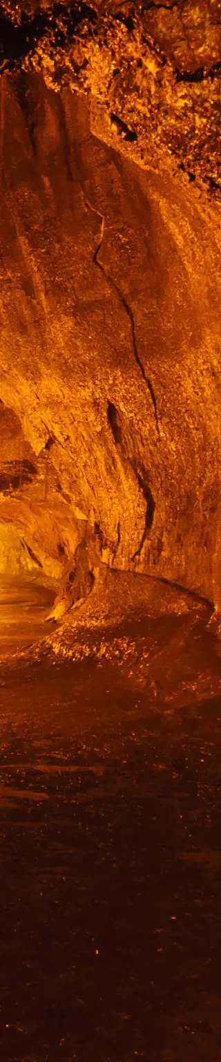 Erkunde die geheimnisvollen Lava-Tunnel